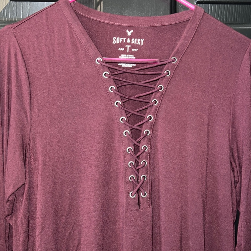 American Eagle soft & sexy long sleeve shirt. Size M. Like new. Amazing material